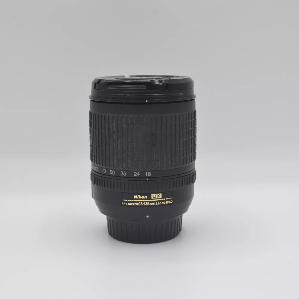 AF-S DX NIKKOR 18-135 mm f/3.5-5.6G IF-ED