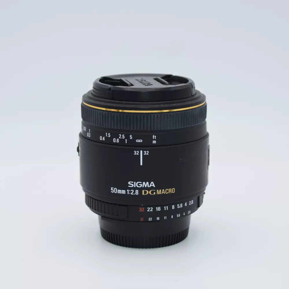 Sigma DG EX 50 mm f/2.8 Macro