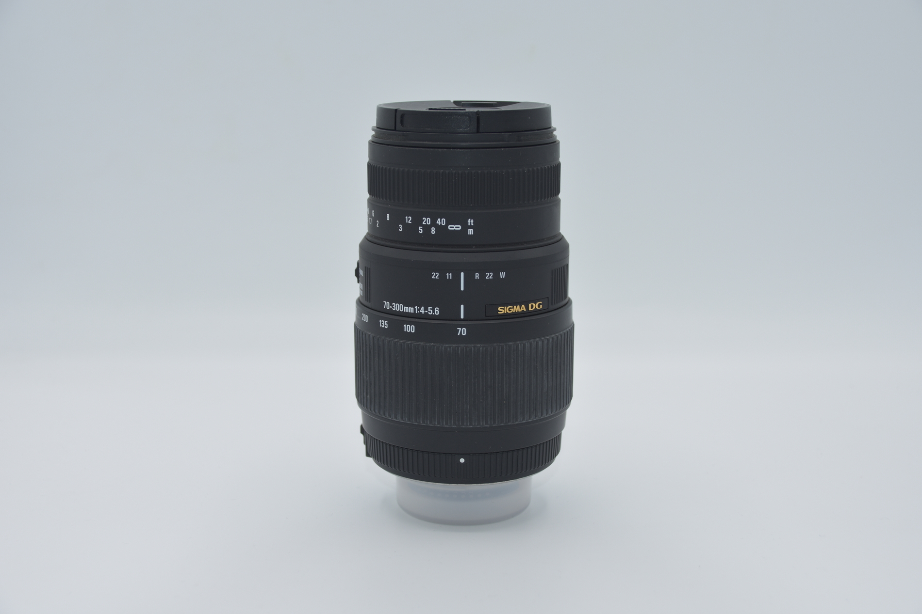 Sigma 70-300mm F/4-5.6 DG Macro