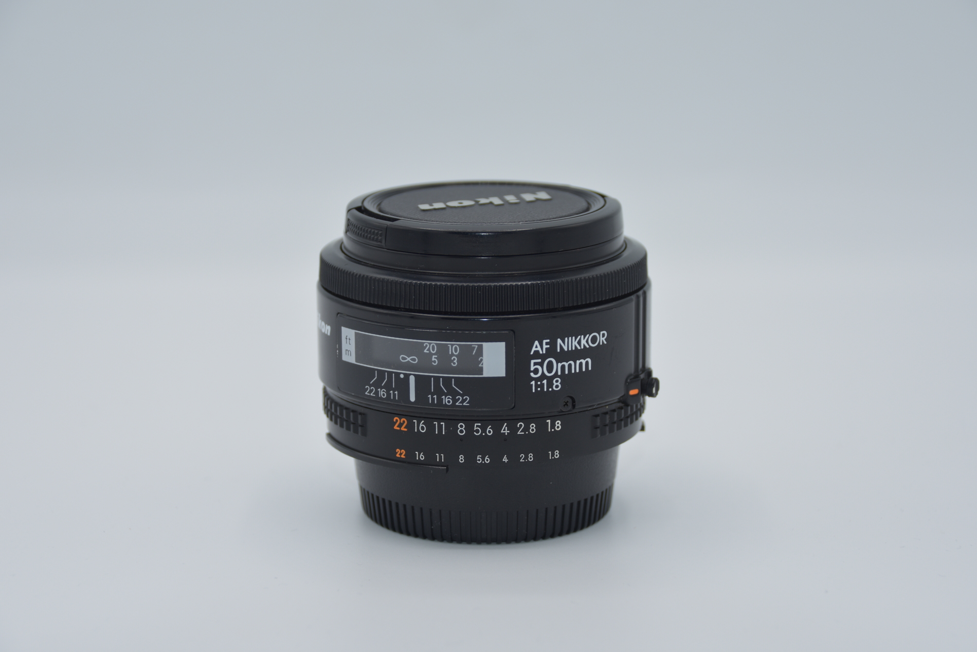 AF NIKKOR 50mm f/1.8