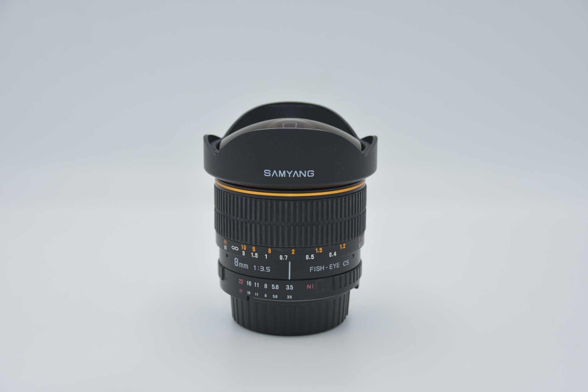 samyang 8mm f/3.5 fisheye