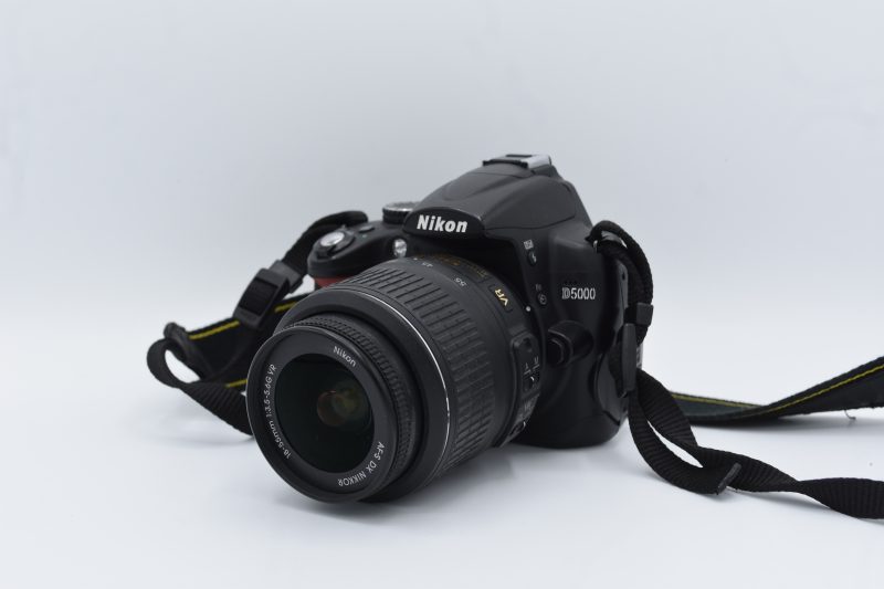 Nikon D5000